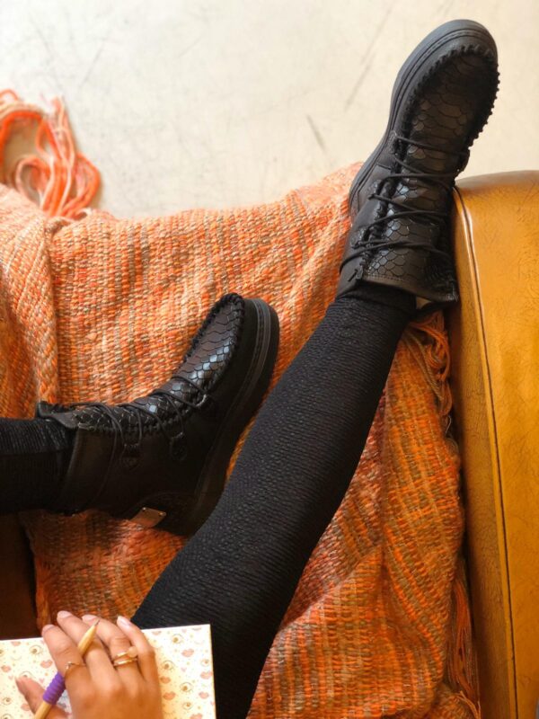 Ymiz M Cocco front - Black