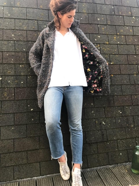 Fluffy Flower - Grey