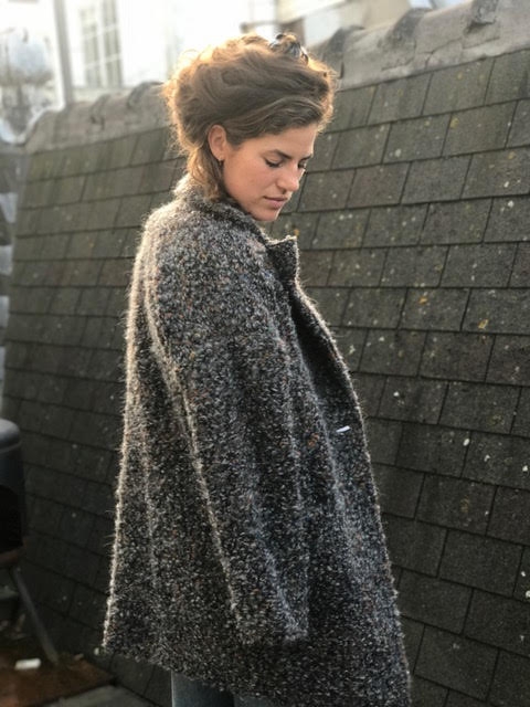 Fluffy Flower - Grey