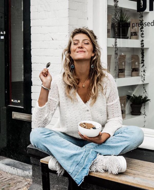 50577977_2226070444099190_7445887623698055168_n Ymiz Mongolia