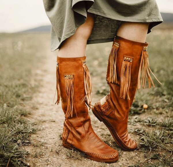 60315966_2388308927875340_7049306436827873280_o History4