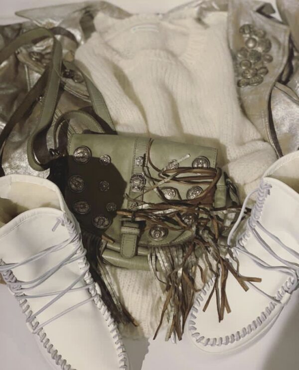 d6cb29bd-2b4c-41a7-9494-857f6d99aade_1_ Ymiz M3 White