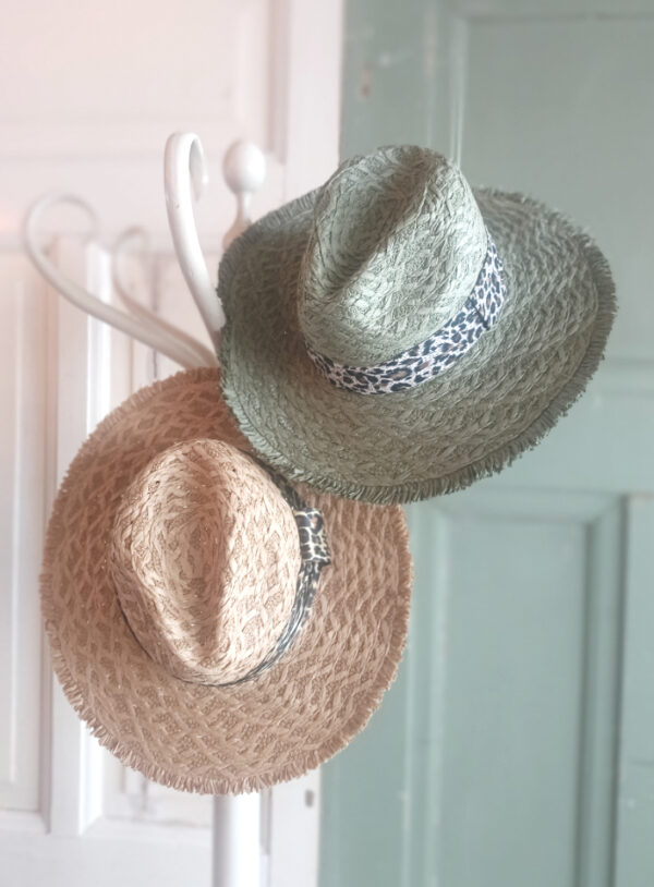 Straw Hat Animal Green