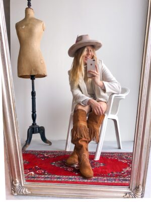 img_6090-5 Wild Suede Cognac