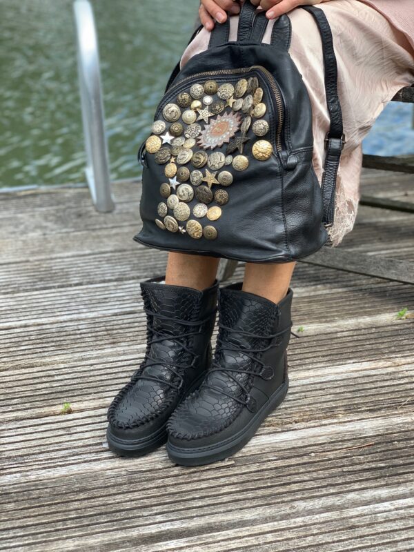 Ymiz M Cocco front - Black