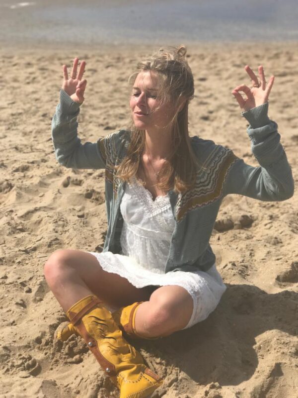 karma_of_charme_i18_zefferano_yellow_cognac_myrthe_zen_beach I18 Zafferano Cognac