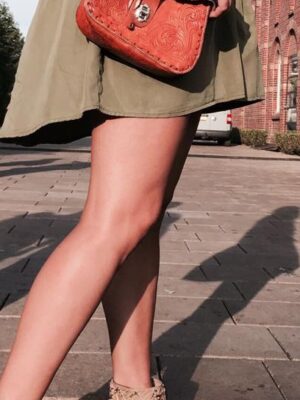 karma_of_charme_jewel_vintage_beige_streets_close_up_legs_smaller Jewel Vintage Beige