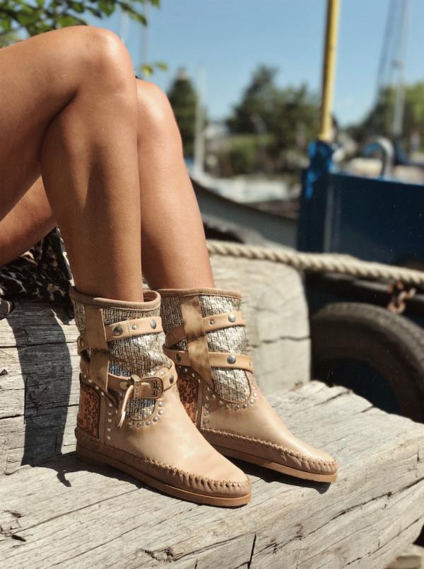 karmaofcharme_tricot4_beige1.jpg Tricot4 Vintage Beige