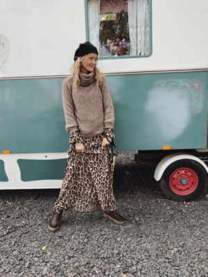 micheleandhoven_turtleneck_jpg CLAUDIA