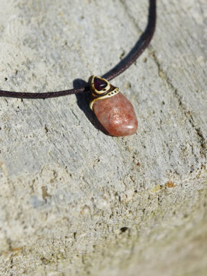 Rose sunstone necklace