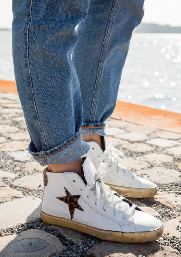 High star sneaker