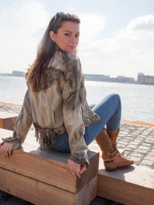 schermafbeelding_2017-09-26_om_16.27.46 Jacket Fringe - Akoya