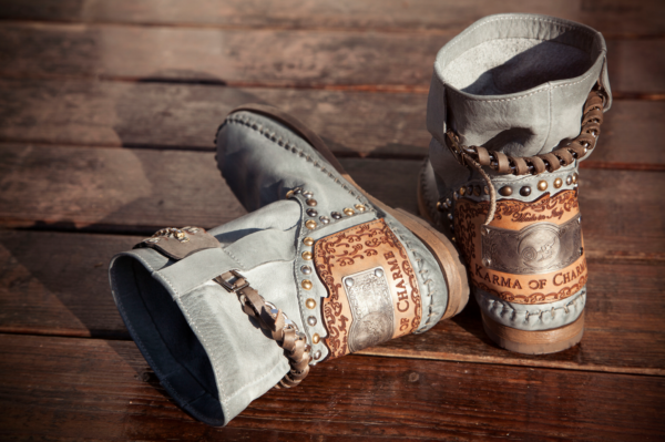 schermafbeelding_2017-10-10_om_15.32.36 Saloon Vintage Blue