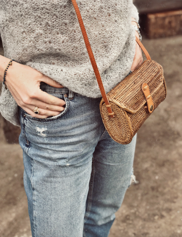 Straw crossbody - '"Lora"