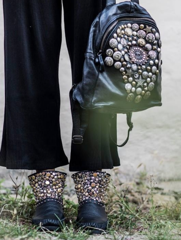 schermafbeelding_2020-07-07_om_14.09.33 Big Bang Black