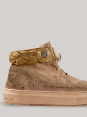 schermafbeelding_2024-01-22_101906 Uluru Sneaker Sand