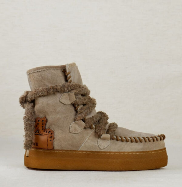 Ymiz M Stringe Sand (sheepskin)