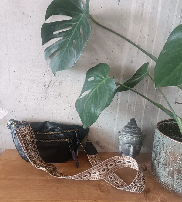 Cross-over Bag Black