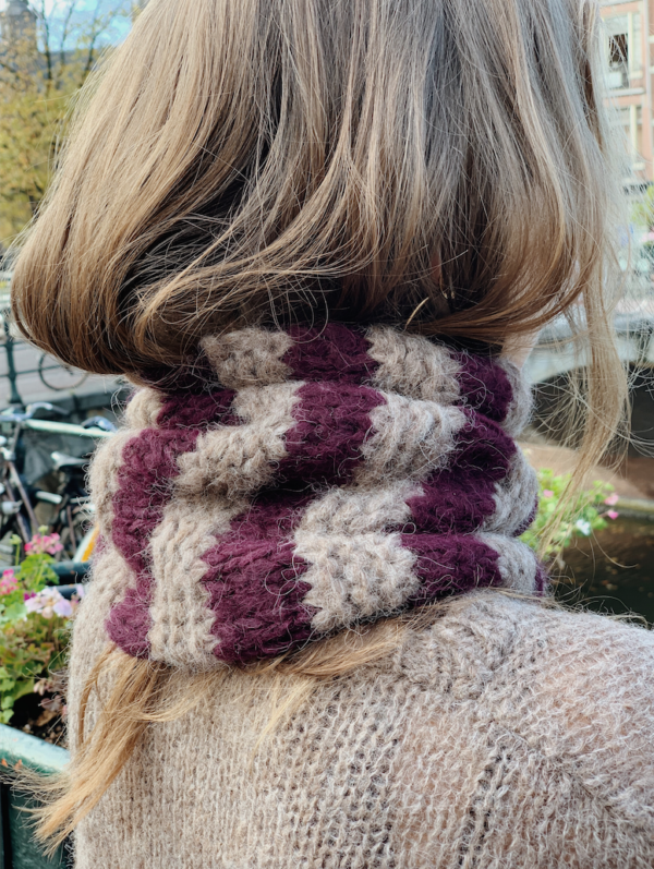 tweekleurige_losse_col_micheleenhoven1.jpg TWO TONE Scarf