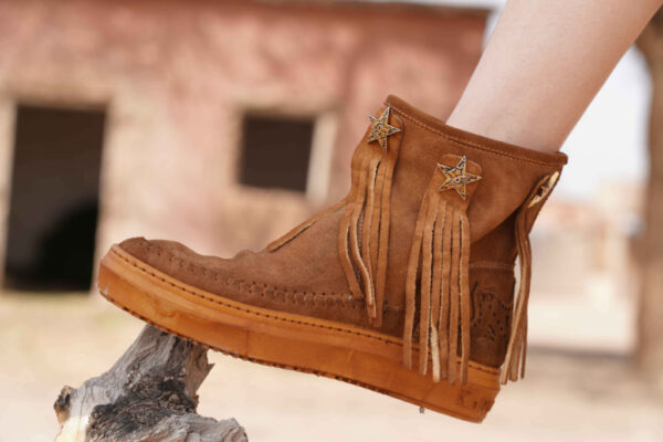 Uluru B Fringe Cognac