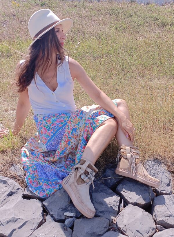 Johanna Paris - Red Flower Skirt