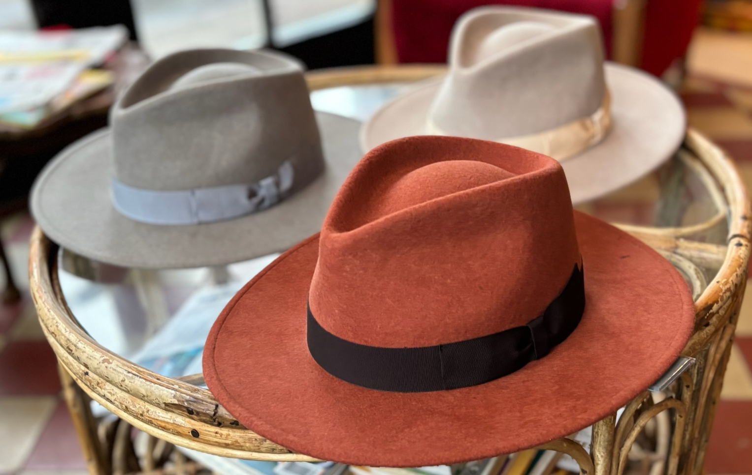 SlidernewCarlalaHats